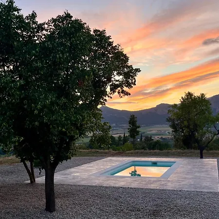 Chalet Cal Graell Oliana